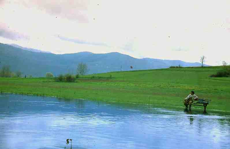 Gacka Aprile 2001 "ARGI in attesa della schiusa"