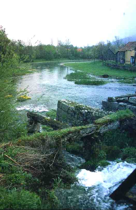 Gacka Aprile 2001 Alle sorgenti